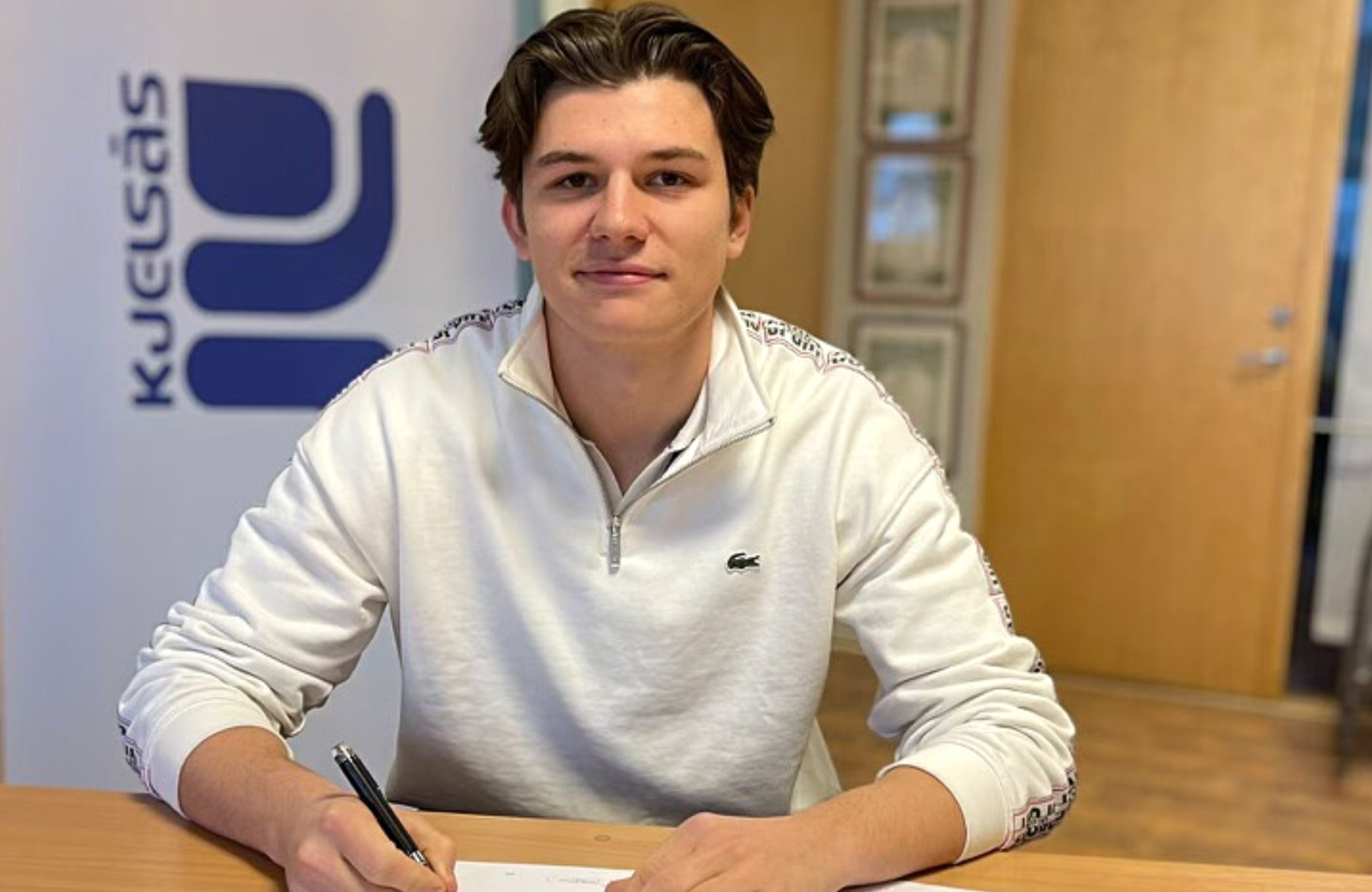 Jacob Cleve Broch har signert